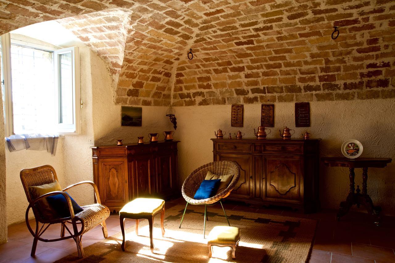 Palazzo Pulieri * Altino (Abruzzo)